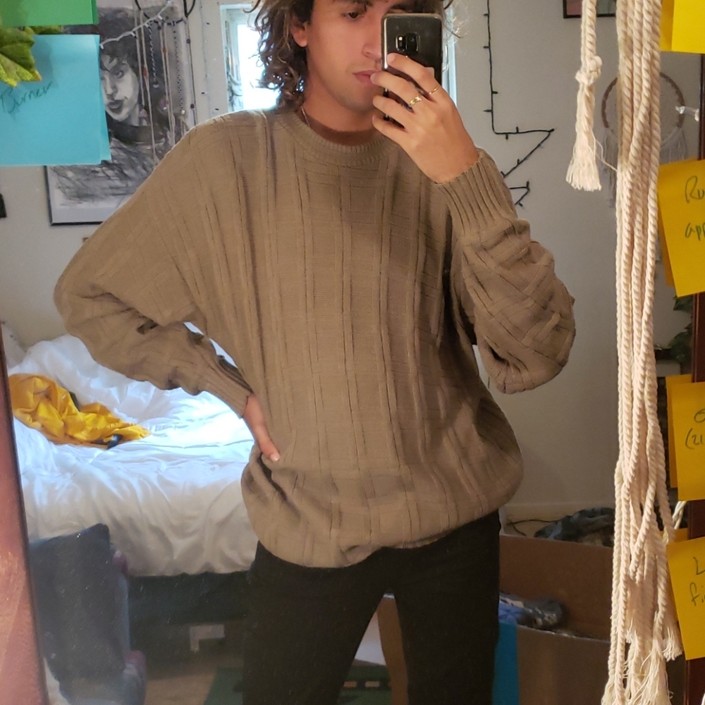 Map Made in USA Vintage Cream Sweater
